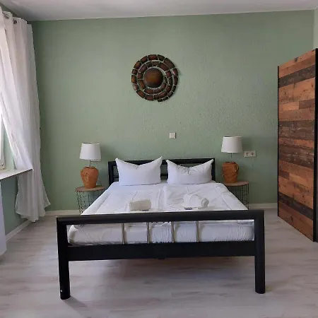 Ricks Otel 2*